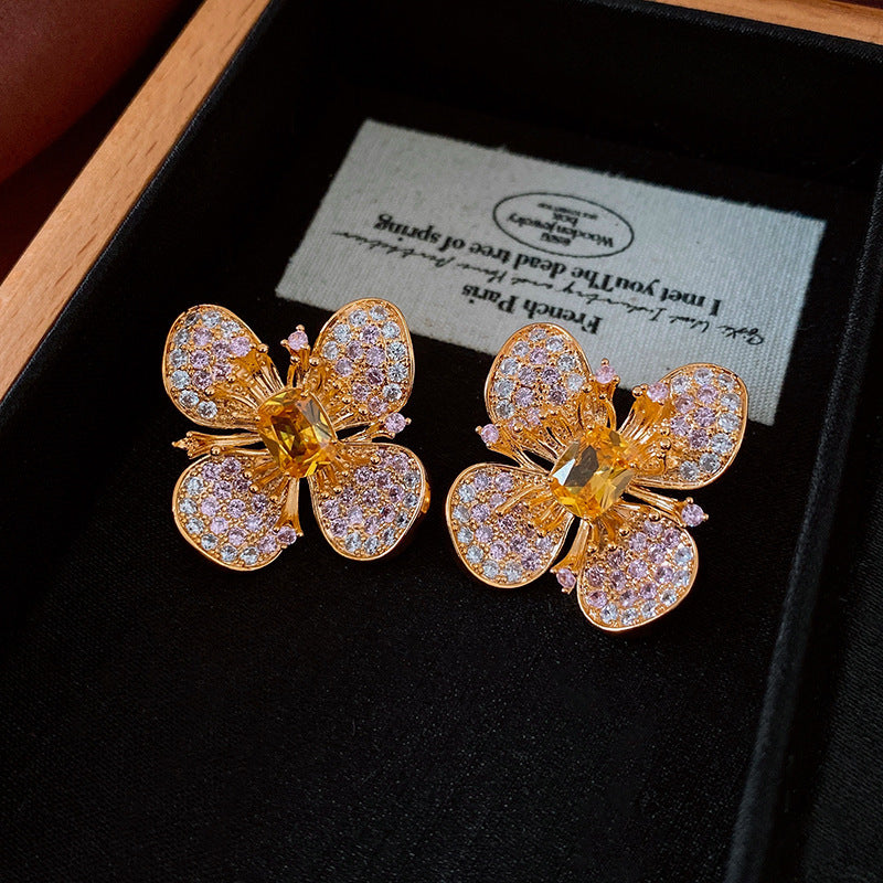 Fashion Vintage Zircon Earrings Women Trendy CZ Stud Earrings Retro Light Luxury Jewelry