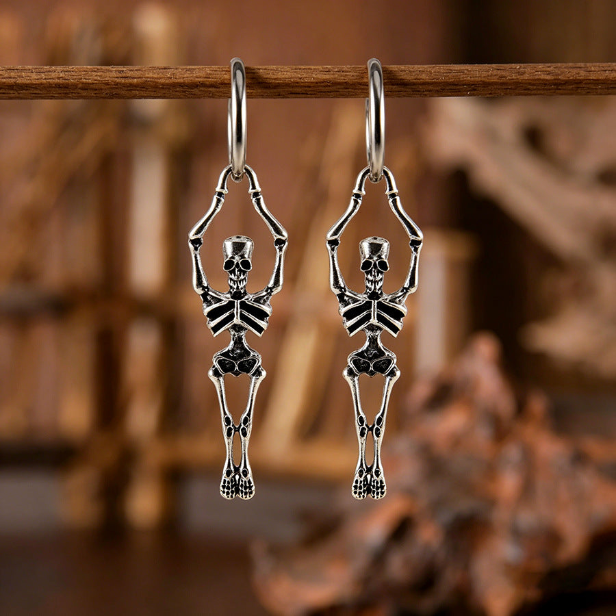 Vintage Human Skeleton Ear Cuffs - Exaggerated Gothic Punk Earrings for Halloween Party Costume Accessories Gift