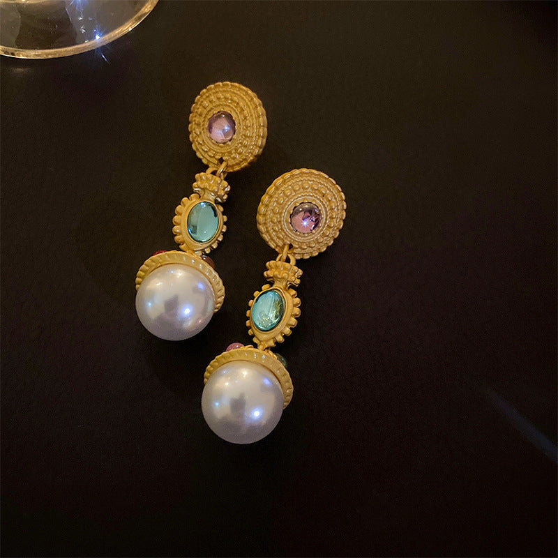 Niche Elegant Retro Stud Earrings Women Medieval Vintage Earrings Premium Jewelry