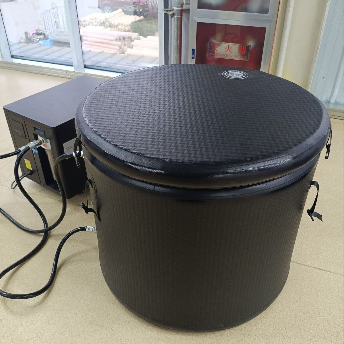 Mulas Ice Foldable Constant-Temperature Bath Tub With Cooling And Temperature-Controlling Features