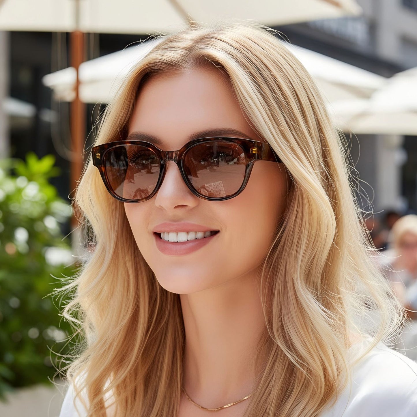 Versatile Street-style Sunglasses For No-makeup Looks Minimalist Trendy Brand