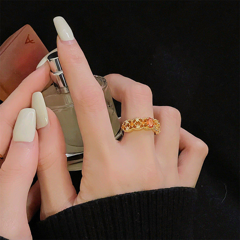 Niche Gold Vintage Brushed Retro Ring For Women, Zircon Inlay Luxury Exquisite Temperament Personalized Accessories