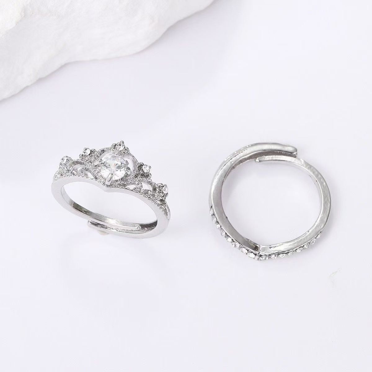 2pc Light Luxury Crown Ring For Women, 2-in-1 Detachable Niche Design Ins Trendy Stackable Diamond Ring, Gift For Girlfriend