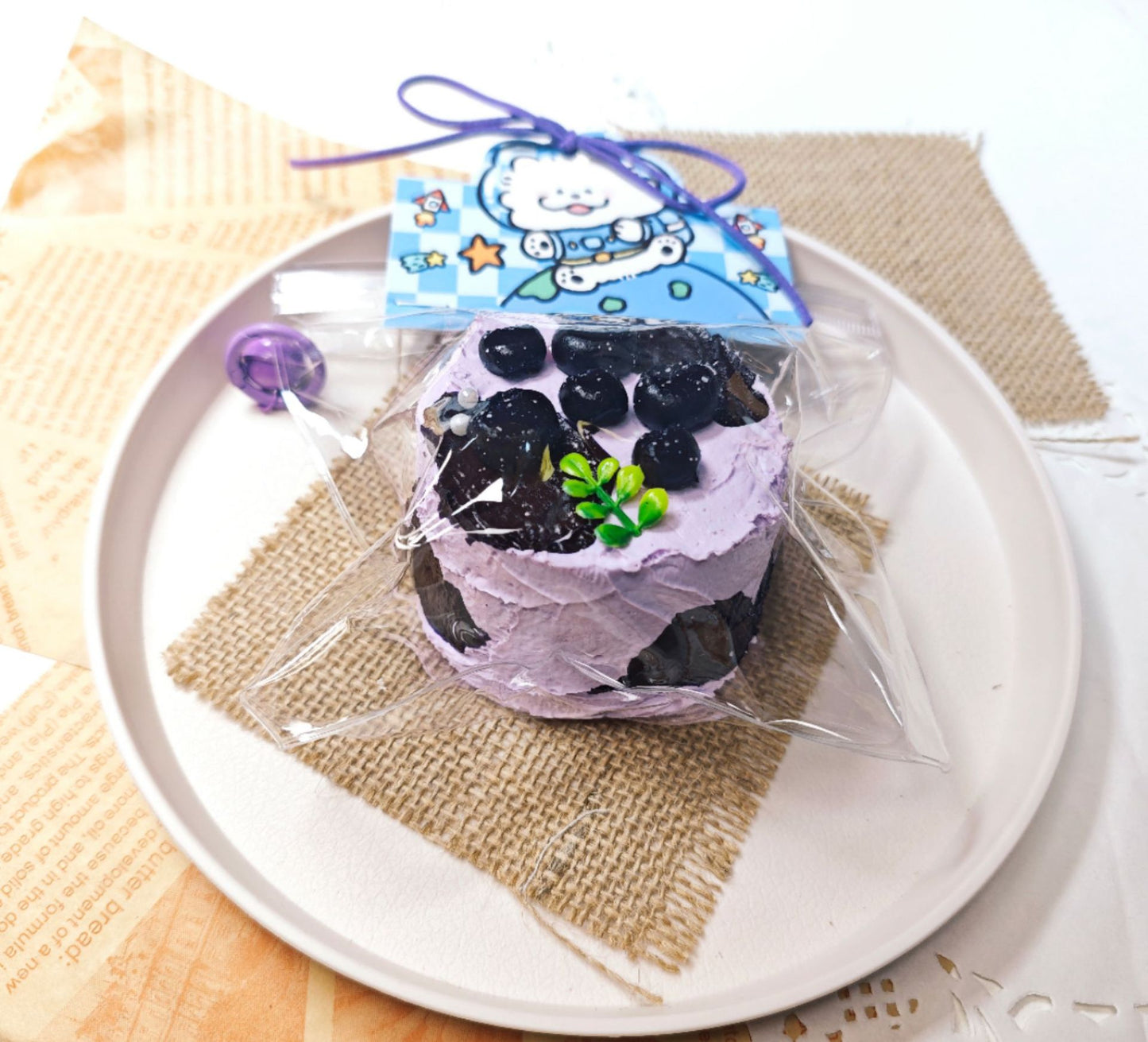 Chocolate Cream Shaped Three Layer Food Grade Silicone Not Made Of TPR