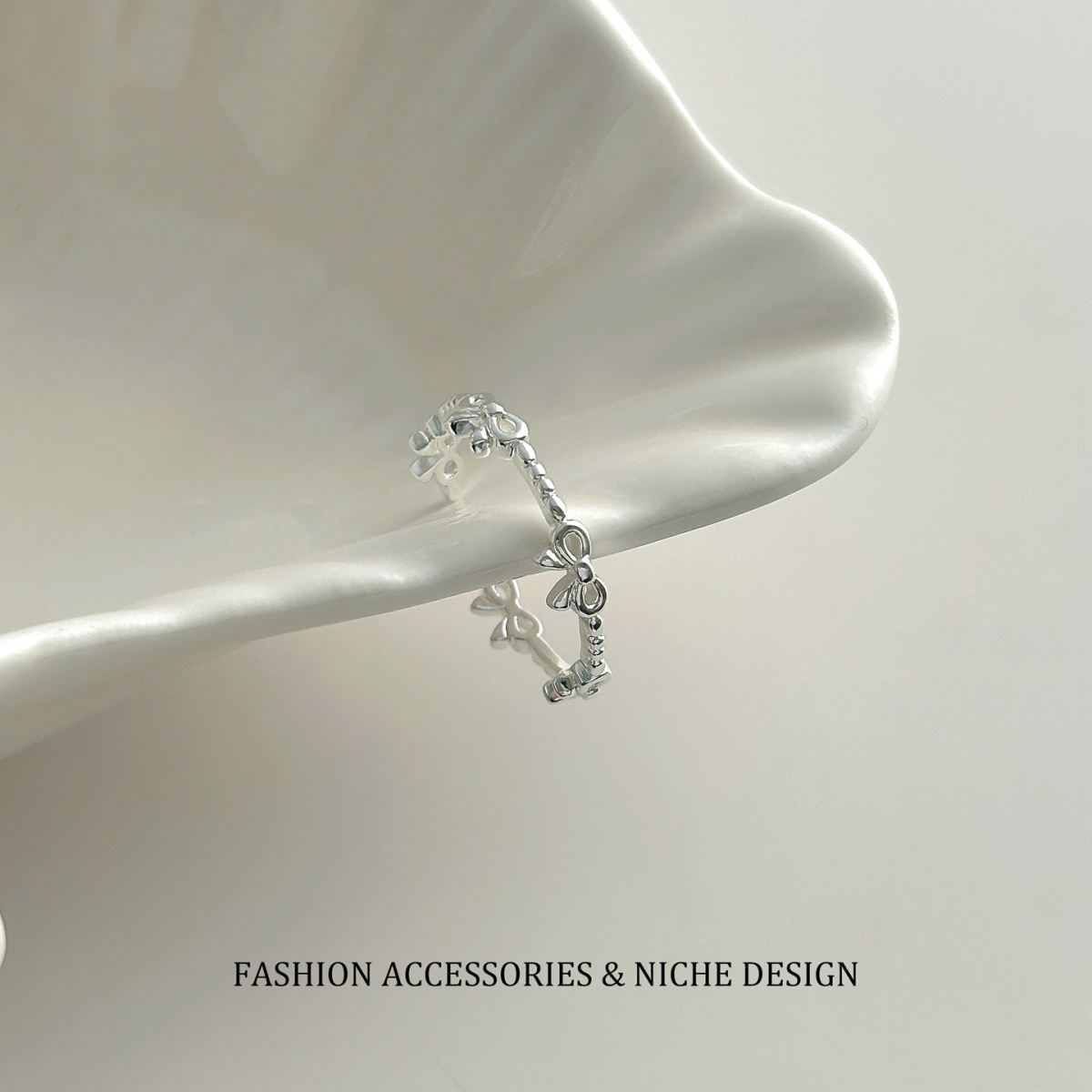Korean Style Hollow Bowknot Open Ring - Women's Sweet Minimalist Design Adjustable Index Finger Jewelry