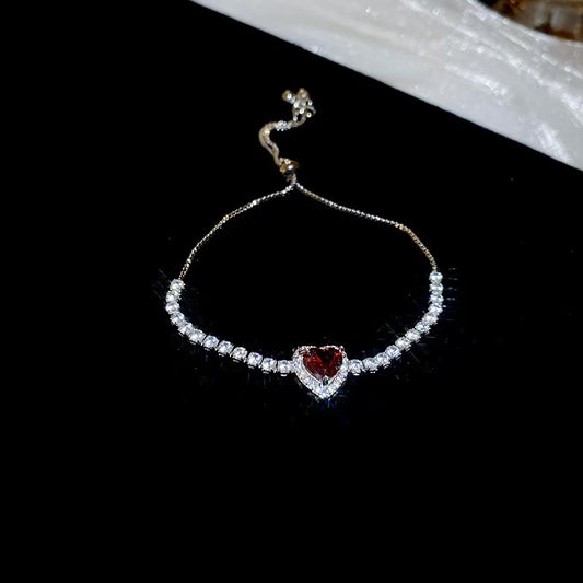 Western Style Zirconia Heart Bangle Exquisite Dainty Bracelet Luxury Niche Versatile Fashion Hand Jewelry
