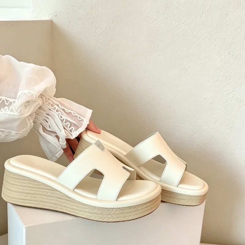 Women Summer New Wedge Platform Thick Sole Slippers Soft Leather Wedge Casual Slide Sandals For Outdoor Wear