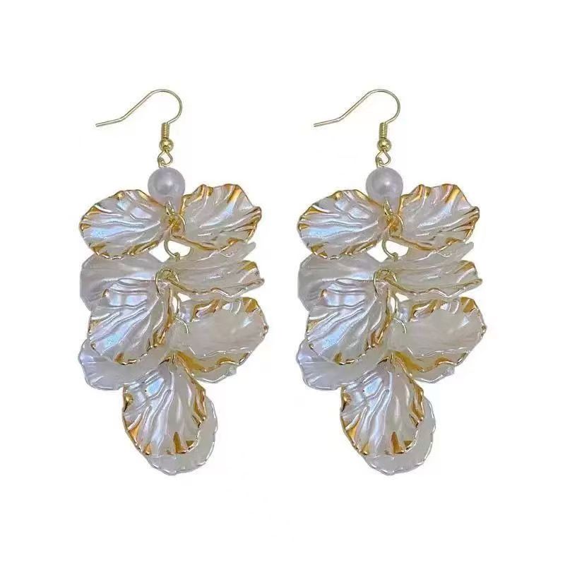 2026 New Petal Tassel Pearl Drop Earrings For Women, French Elegant Light Luxury High-End Dangle Hook Earrings, Chic Clip On Earrings For Non-Pierced Ears