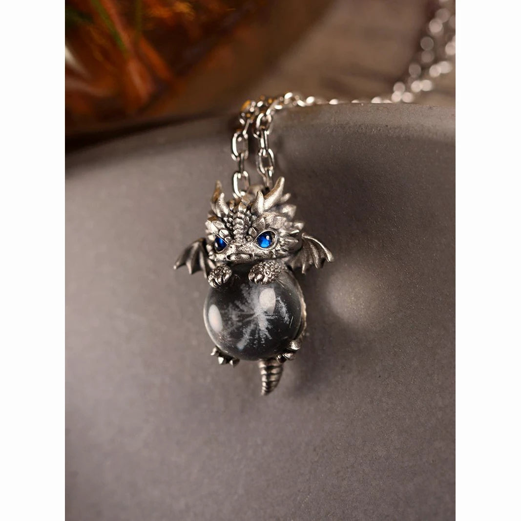 1pcs Vintage Metal Baby Dragon Holding Crystal Ball Pendant Necklace, Dark Fantasy Gothic Style, For Daily Street Cosplay Wear & Unisex Holiday Gifts