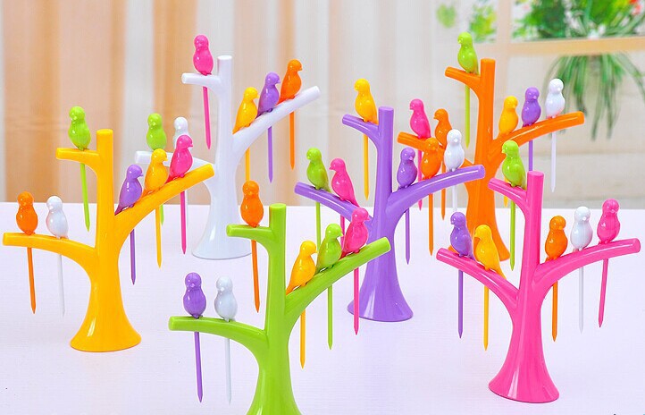 Food Picks For Kids Plastic Fruit Fork Tree Birds Dessert Fork Set Vegetable Food Cocktail Picks Dinnerware Food Decoration