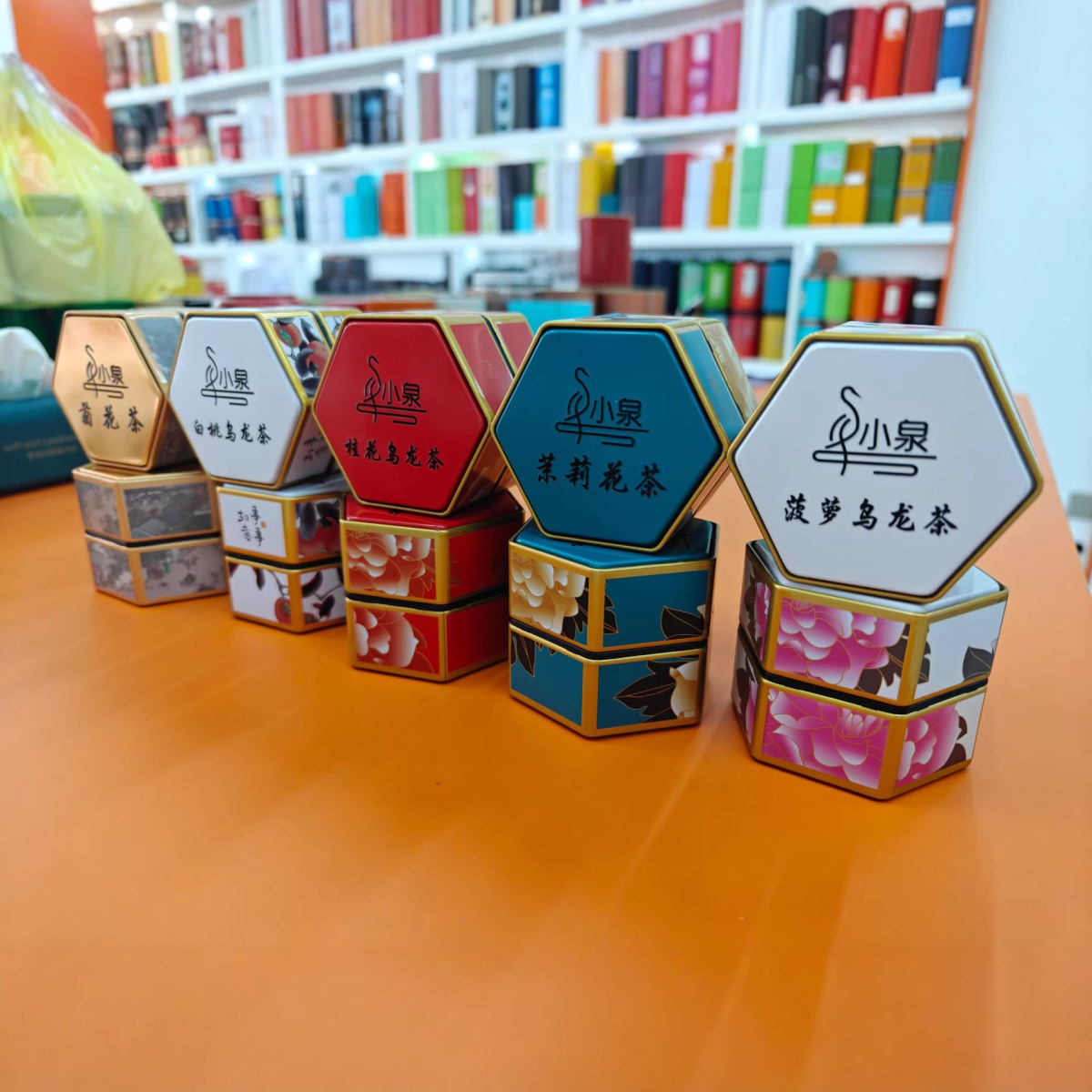 Chinese-style Creative Hexagonal Tea Can Tin Can Made Of Tinplate