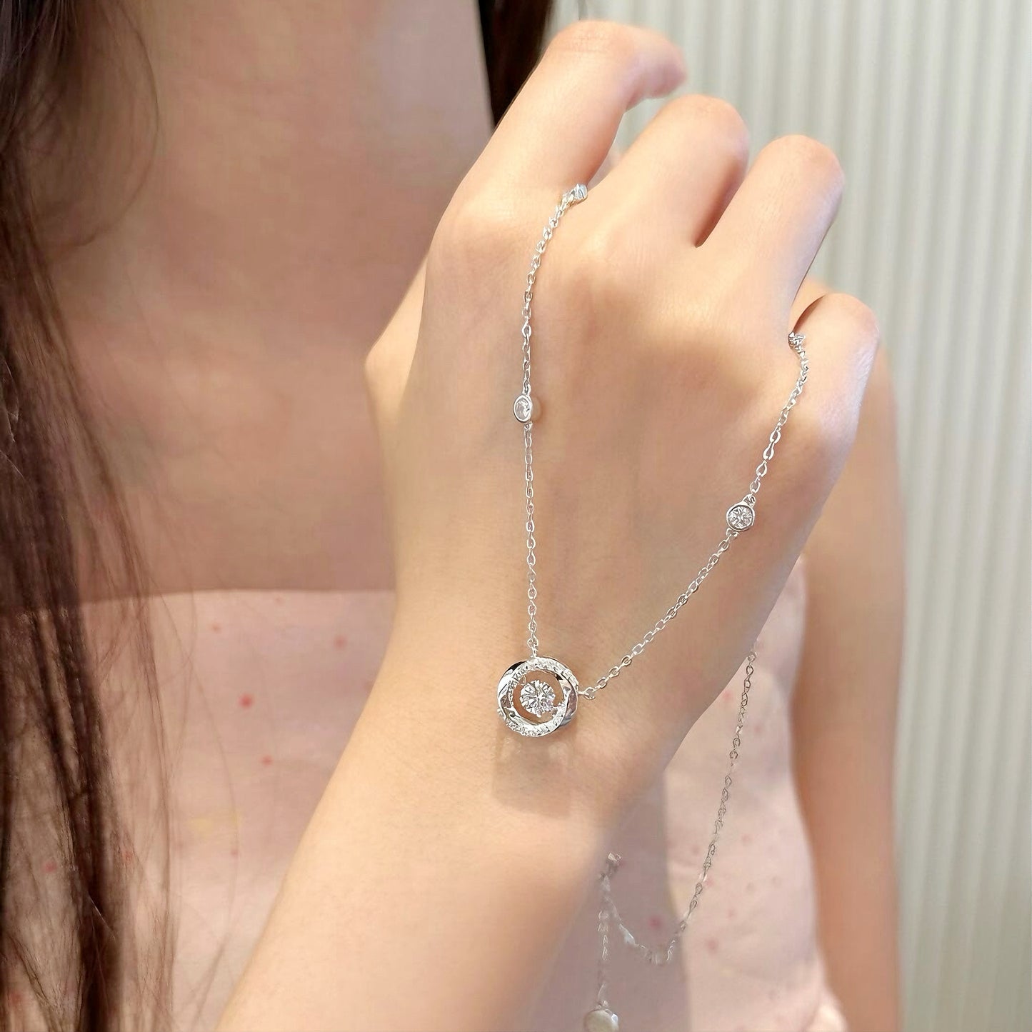 White Copper Mobius Three Second Heartbeat Necklace Smart Zircon Clavicle Chain Luxury Jewelry Birthday Gift For Girlfriend