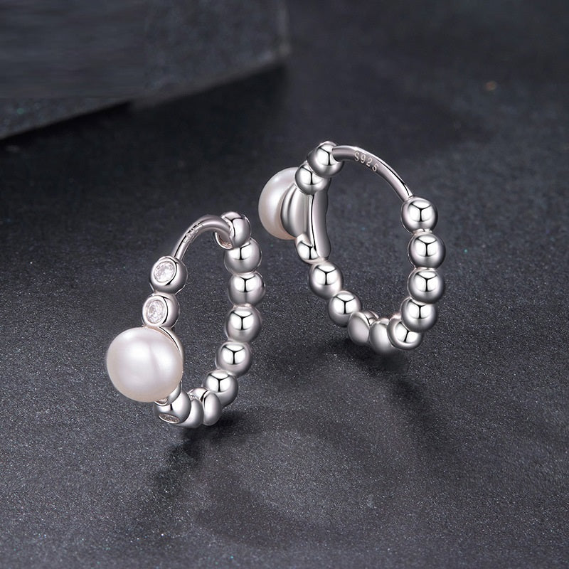 Elegant Smart S925 Sterling Silver Water Pearl Earrings