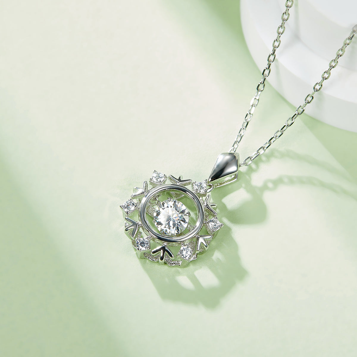 S925 Sterling Silver 0.5ct D Color VVS1 Moissanite Snowflake Necklace 45cm Platinum Plated GRA Certified Gift Box