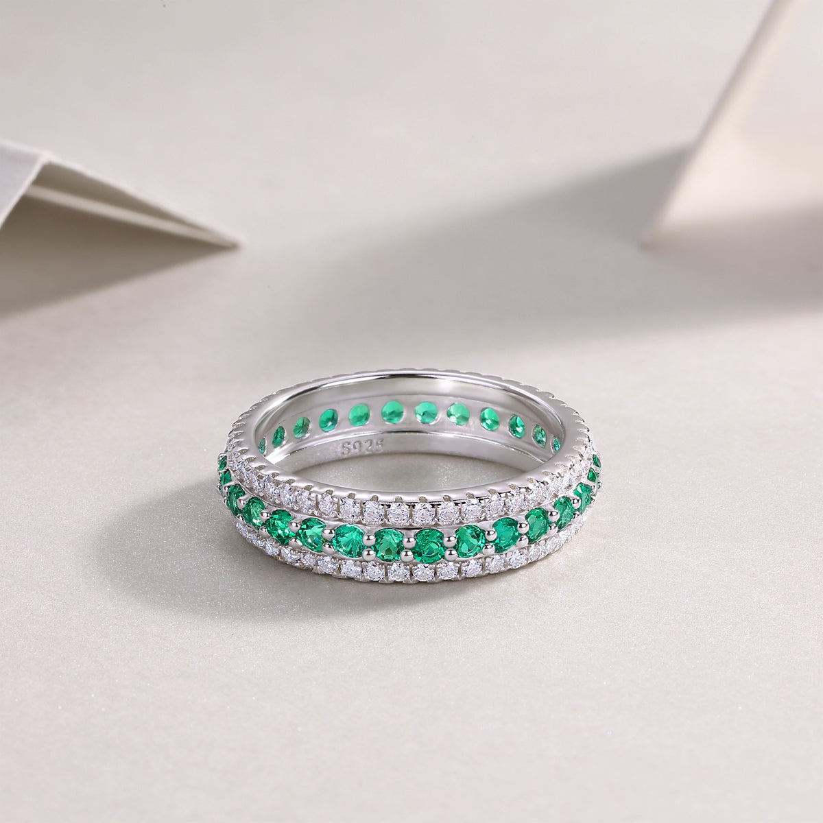3.6g S925 Sterling Silver Platinum Plated Ring  3 Row Pave Band With Green Gemstones, Dainty Stackable Eternity Promise Ring For Women, Jewelry Gift Box Set