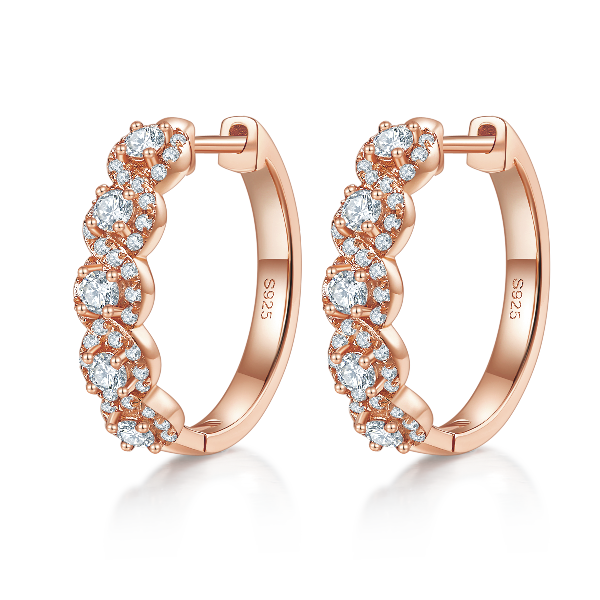 5.8g S925 Sterling Silver 20mm Scalloped Edge Hoop Earrings  2.5mm Moissanite Pave Huggie Hoops With GRA Certificate, Platinum Plated Jewelry Gift Box Set For Women