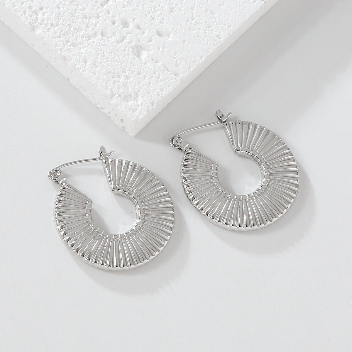 Asymmetric U-shaped Earrings For Cross-border Fashion In Europe And America