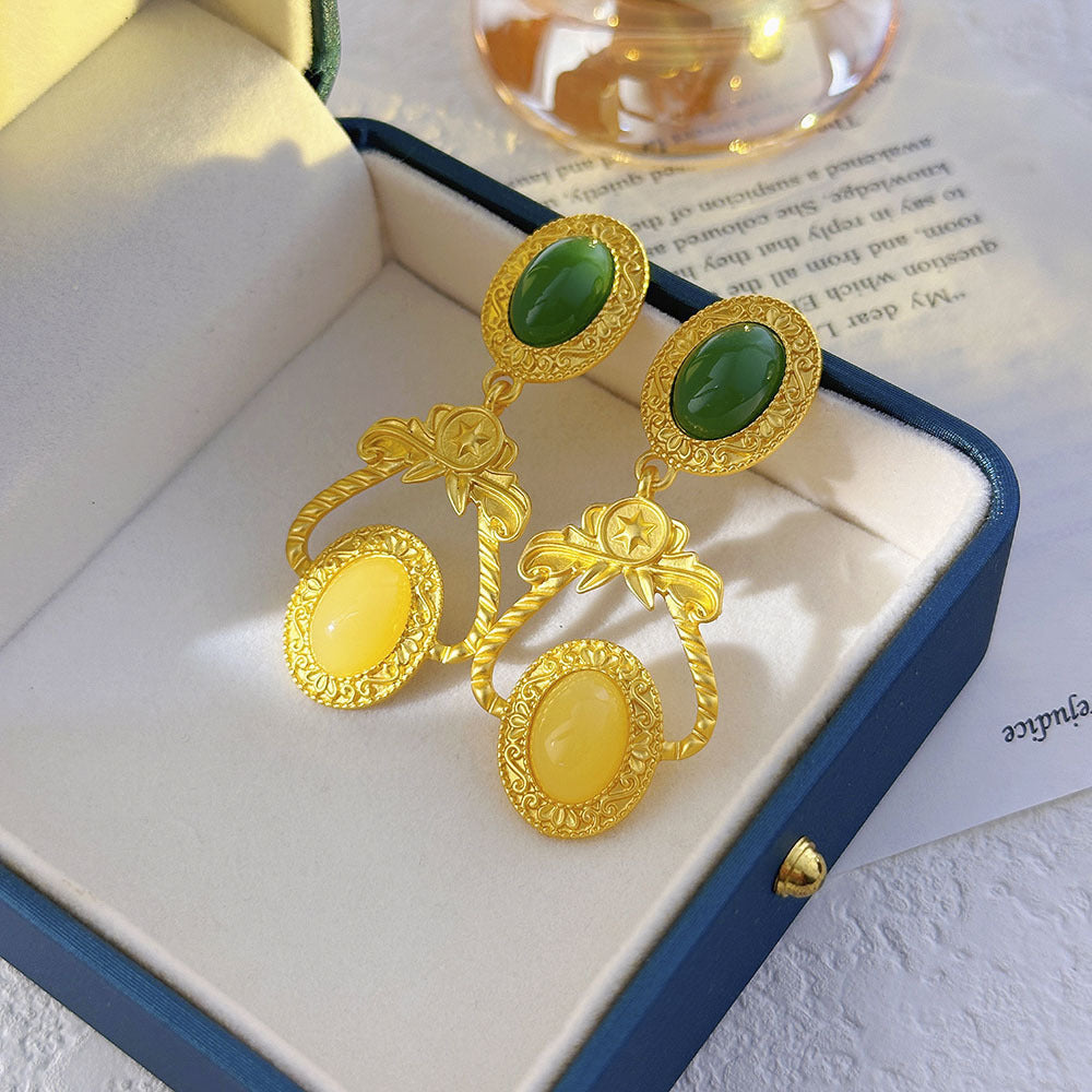 Vintage Niche Floral Earrings - Enamel Retro Premium Studs, Light Luxury High-End Versatile Ear Jewelry