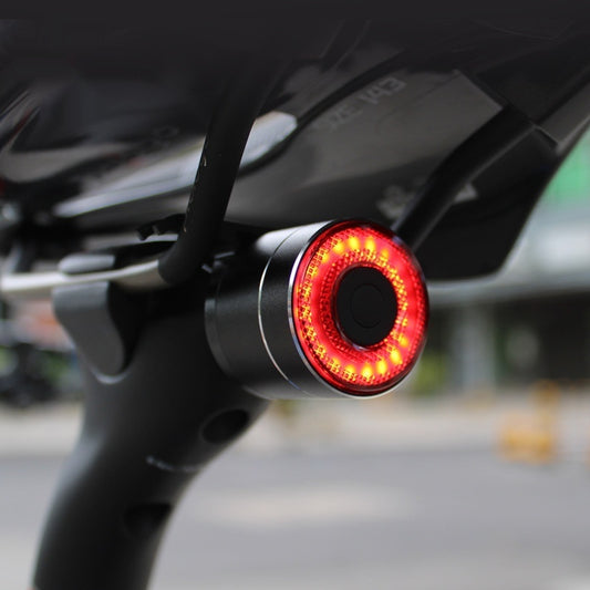 USB Charging Intelligent Brake Sensing Tail Light