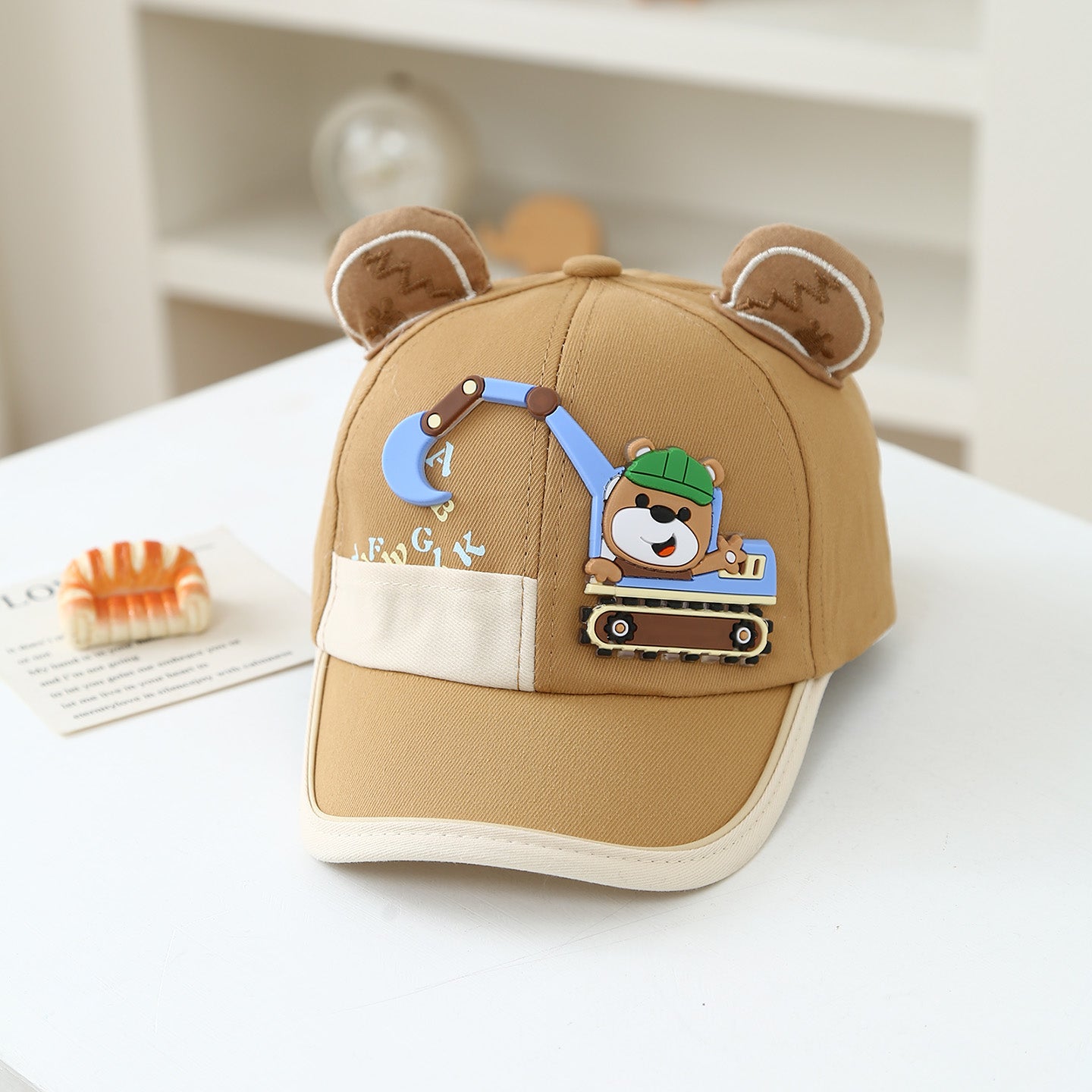 Summer 1-3-year-old Boys And Girls Sun Hats - Bear Driving An Excavator, Duck-shaped Brimmed Hat, Outdoor Travel Baseball Cap