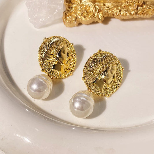 Beauty Head Carving Golden Portrait Pearl Female Retro Earrings