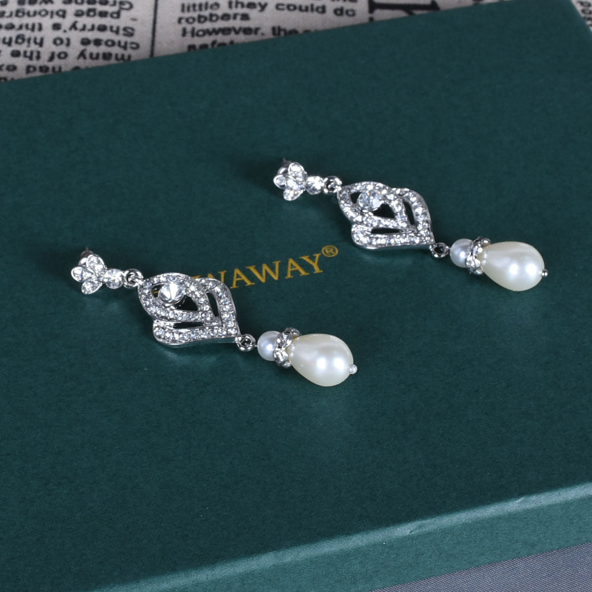French Court Rhinestone Pearl Wedding Accessories