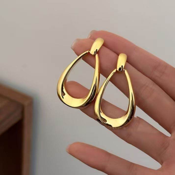 Korean Hollow Water Drop Earrings, Sparkling Rhinestone Metal Dangles For Commute