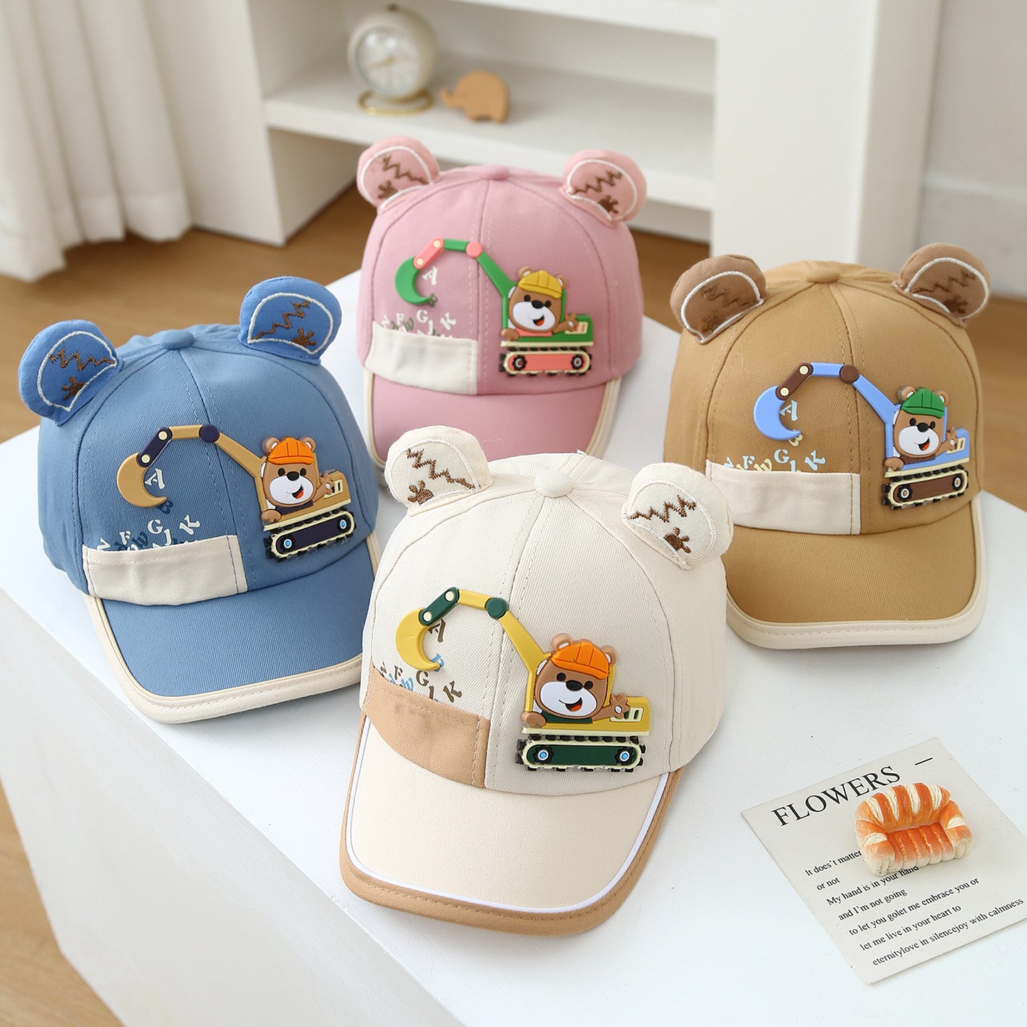 Summer 1-3-year-old Boys And Girls Sun Hats - Bear Driving An Excavator, Duck-shaped Brimmed Hat, Outdoor Travel Baseball Cap