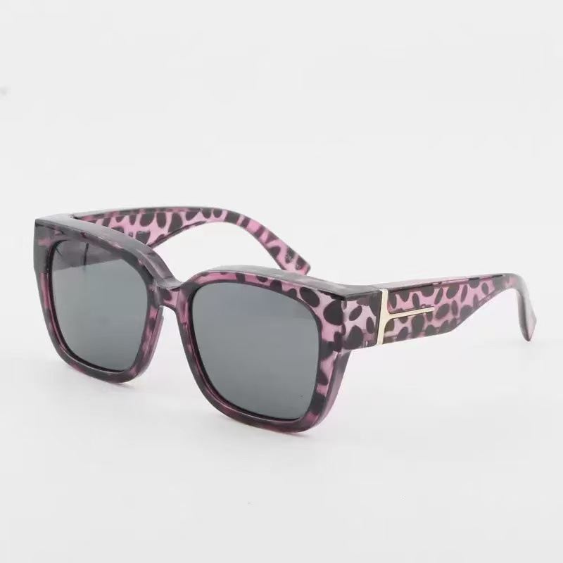 Korean-style Oversized Myopia Glasses With A Leopard Print For A Premium Look