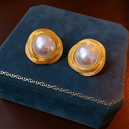 Wholesale Vintage Geometric Earrings - Floral Design With Silver Needle, Light Luxury Retro Style, Premium Women's Jewelry