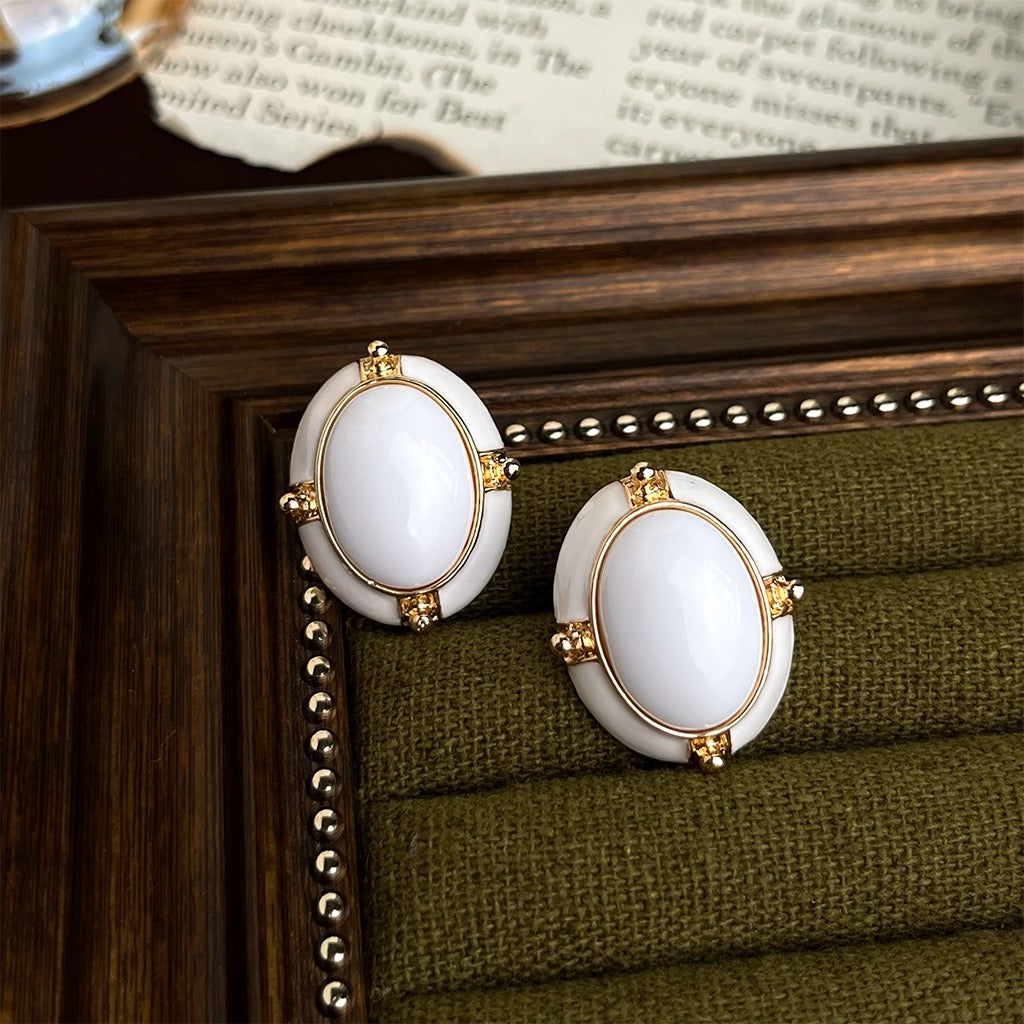 Elegant Vintage Floral Earrings For Women Silver Zircon Stud Earrings Retro Luxury Jewelry Gift
