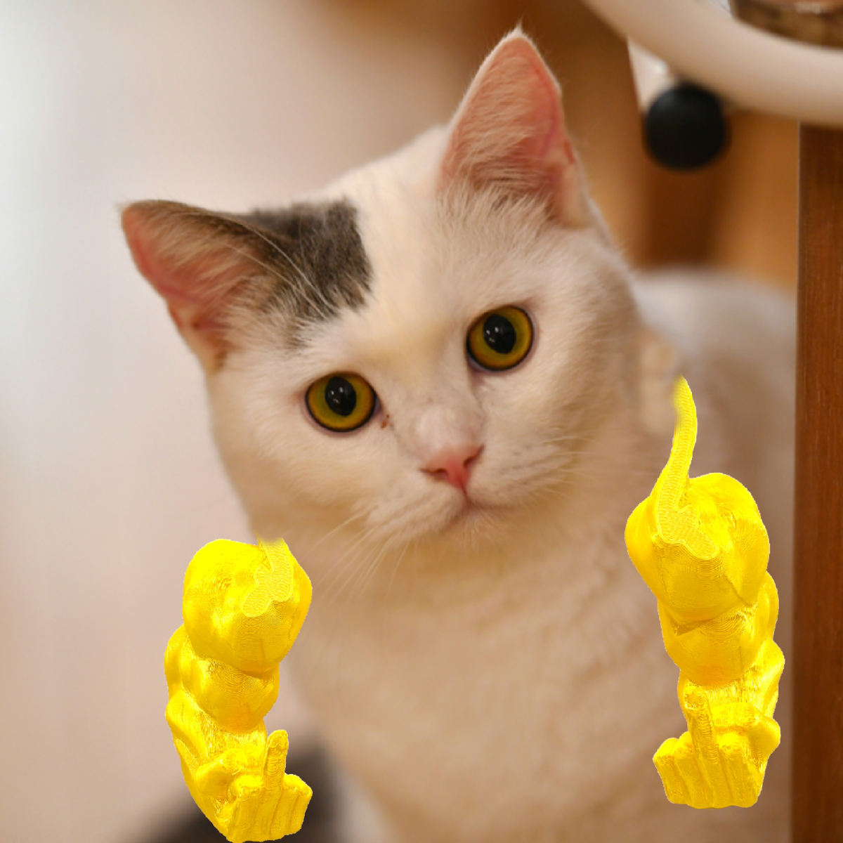 Amazons New Pet Muscle-arm Gag Item A Creative Prank