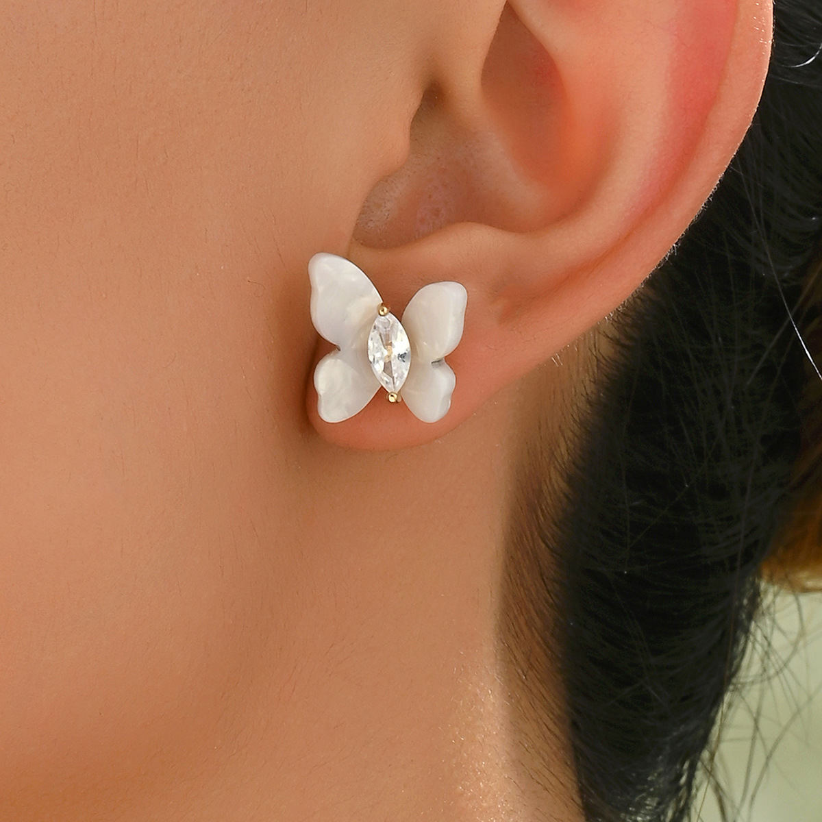 New Arrival Cross-border Japanese Korean Style Women Stud Earrings, Niche Butterfly Shape Design Inlaid Cubic Zirconia, Versatile Daily Ear Jewelry For Ladies