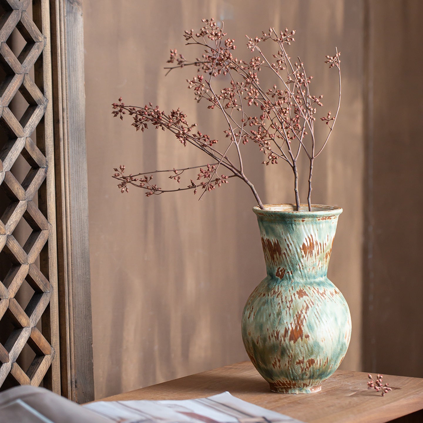 Antique-style Flower Arrangement Centerpiece For The Living Room Or Tea Room