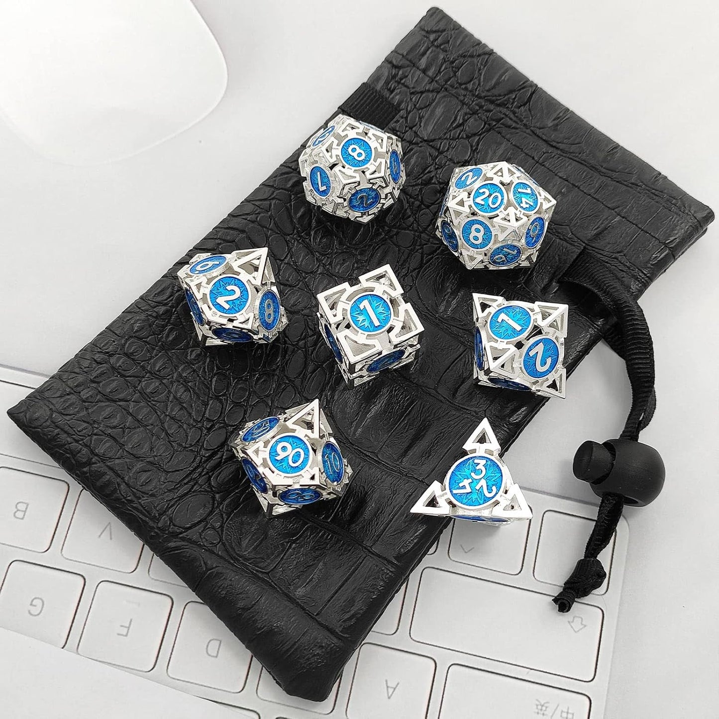 DND Metal Dice Set D20 Polyhedral Hollow D&D Dungeons And Dragons Dice Role Playing Table Games RPG MTG Pathfinder Accessories Gift With Storage Bag