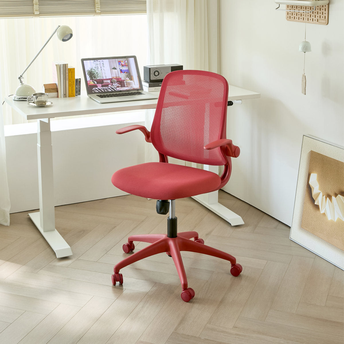 Ergonomic Color Office Chair 350LBS, Home Office, Mesh Back, Integrated Molded Foam, Comfortable Sitting, Flipping Armrest, Fireproof, Rotating, Lifting Multifunctional Chair (Red)