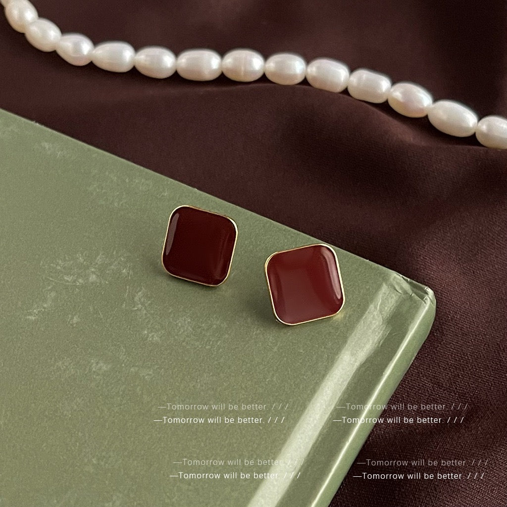 French Style Burgundy Enamel Earrings For Women Vintage Elegant Stud Earrings Luxury Fashion Jewelry Wholesale