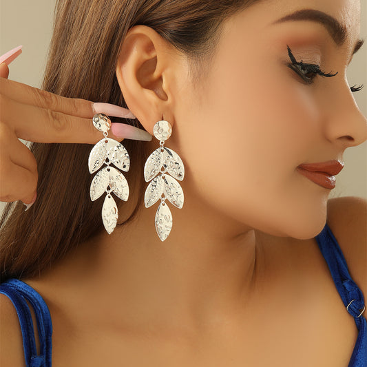 Trend Fashion Folded Polished Metal Ear Studs, Retro Irregular Geometric Petal Design Glossy Surface Versatile Ladies Earrings