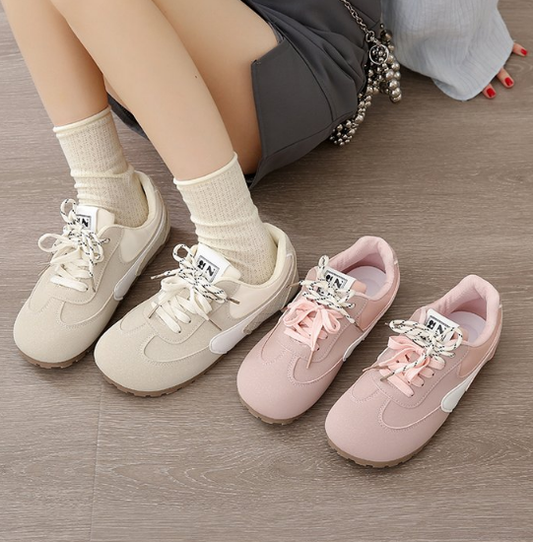 Women's Skate Shoes Spring New Korean Style High Value Versatile Casual Shoes Fashionable Round Toe Slim Flat White Sneakers