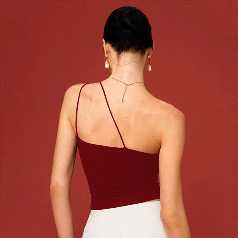 Yoga Tank Top With A Single-shoulder Strap Adorned With Gemstone Accents