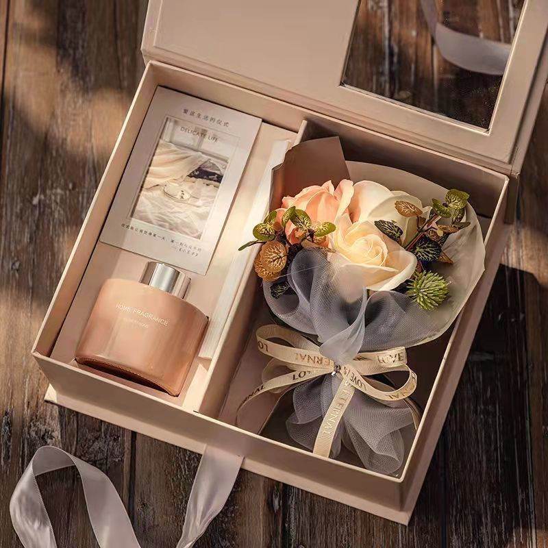 Teachers Day Aromatherapy Cloud Box Carnation Bouquet Gift
