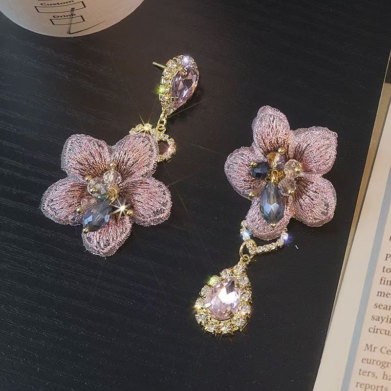 2026 New Vintage Chinese Style Big Flower Stud Earrings For Women, Unique Asymmetric Embroidery Petal Fashion Rhinestone Ear Jewelry