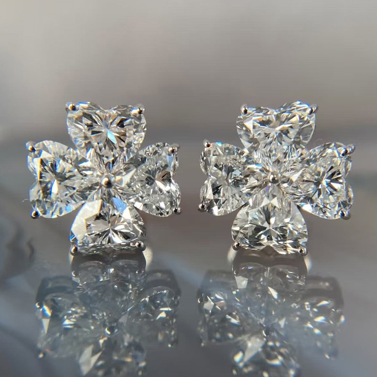 S925 Sterling Silver Heart Clover Stud Earrings, 4x4mm D-VVS1 Moissanite, Platinum Plated 2.5g Women's Jewelry Gift Box
