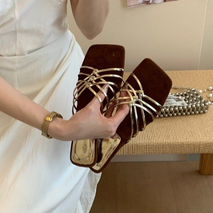 2026 New French Style Thin Strap Wedge One-Strap Slippers Women Summer Outdoor Wear High Heel Vacation Sandals