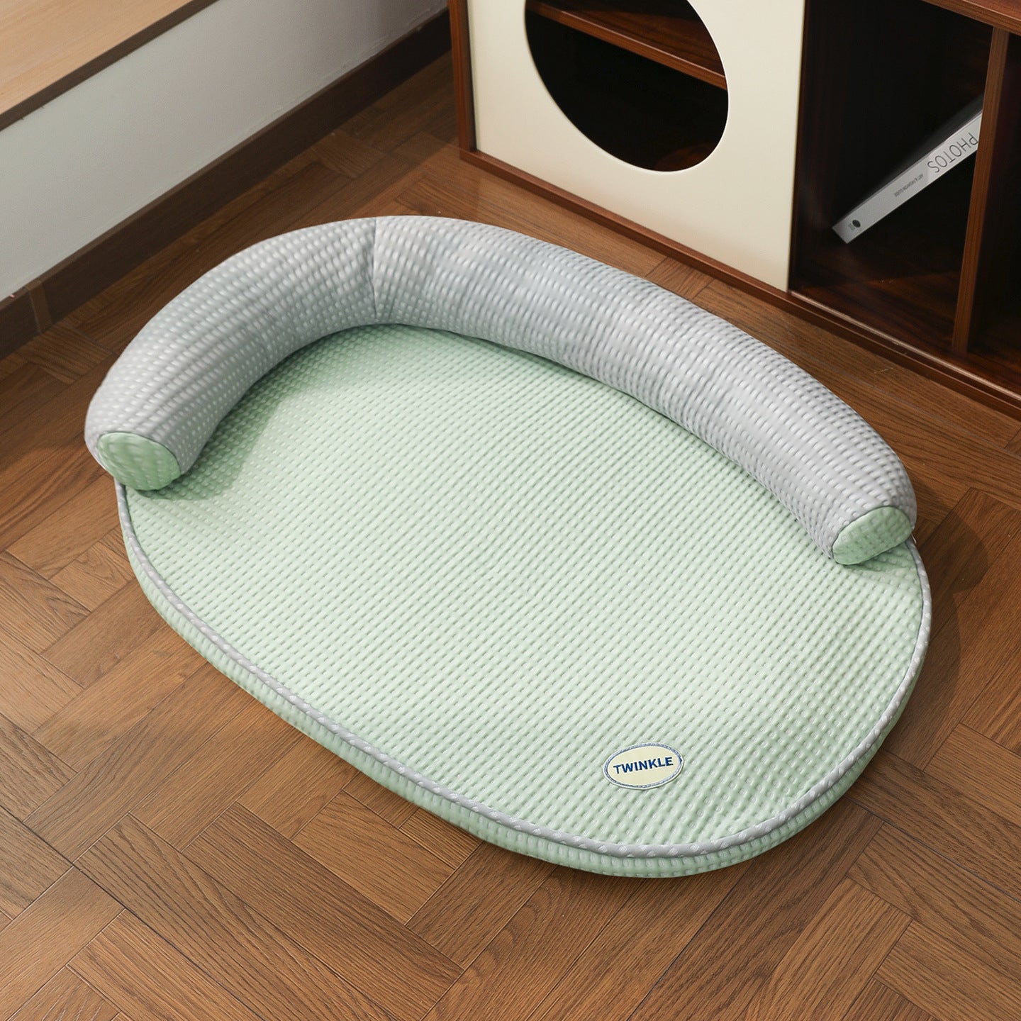 Summer Cooling Dog House With Detachable