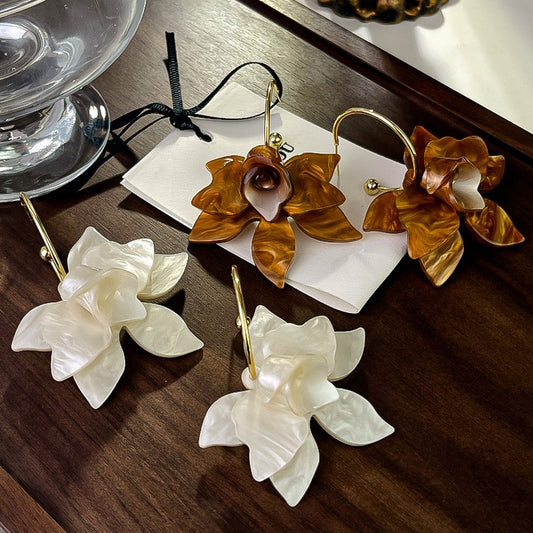 French Vintage Gardenia Flower Earrings For Women Fairy Elegant Stud Earrings Luxury Fashion Jewelry