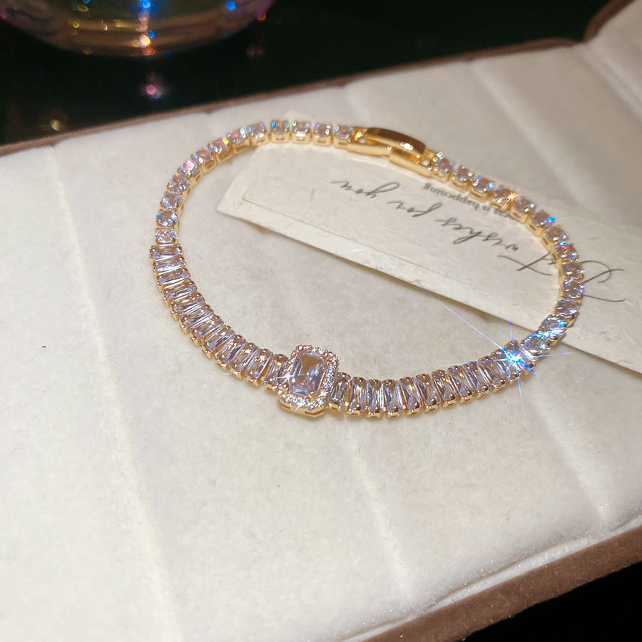 Ins Style Diamond-shaped Zircon Bracelet Ethereal Shiny Bangle Eye-catching Fashion