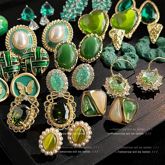Retro French Emerald Zircon Stud Earrings Women Victorian Style Premium Earrings Vintage Fine Jewelry
