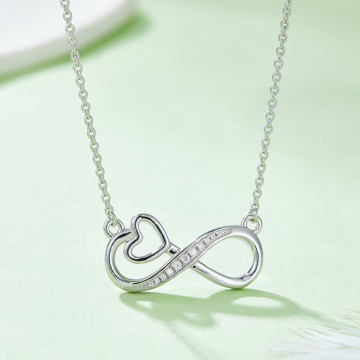 3.7g S925 Sterling Silver 11 Stone Moissanite Infinity Heart Necklace 45cm  Platinum Plated Pendant With GRA, Romantic Jewelry Gift Box Set For Women