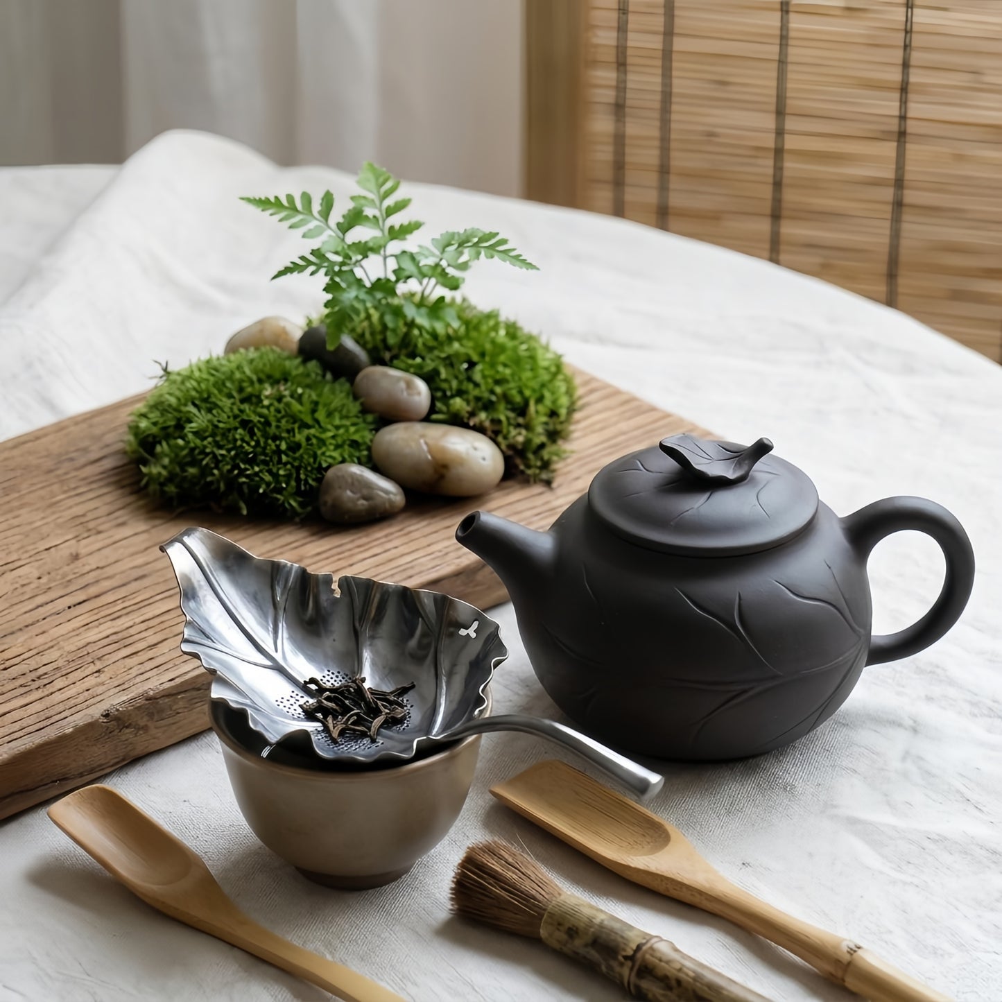 Pure 999 Fine Silver Elegant Silver-Tone Leaf-Shaped Tea Strainer and Infuser Spoon - Handicraft